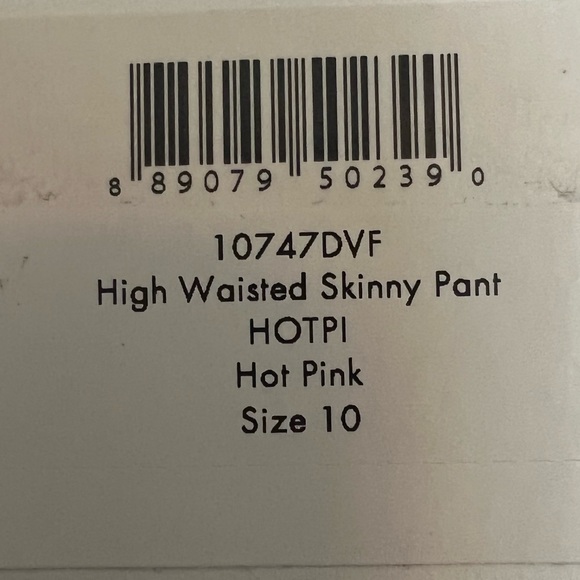 NWT Diane von Furstenberg Hot Pink Velvet High Waisted Pants Size 10 - Picture 9 of 9